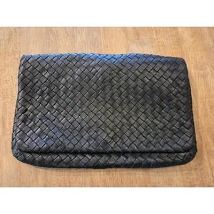 Christopher.com woven black clutch